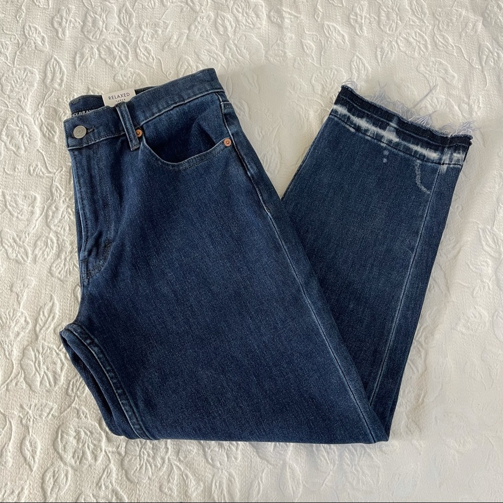 Lucky Brand Relaxed taper 4 way stretch size 2/26